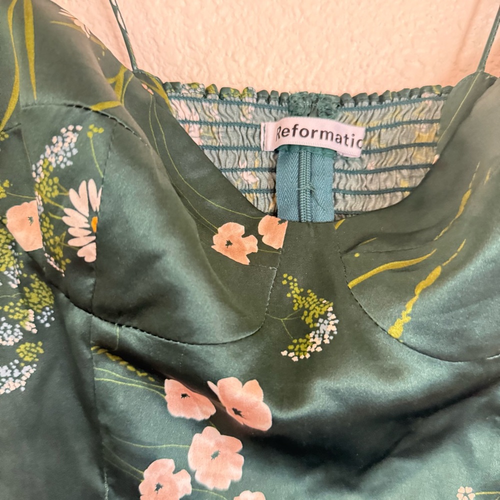 Reformation Silk Floral Camisole Top Emerald Green Daisy Print Smocked Back - Picture 6 of 12